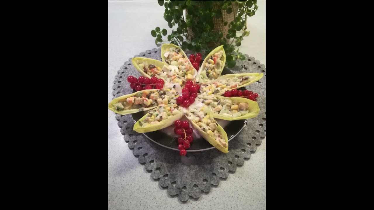 Entrée sur feuille d’endives   #tendance. #food #good #endives #entrées