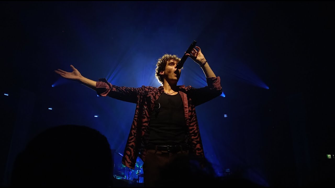 Joshua Bassett - Smoke Slow + Iris (Cover) - Live in London 9th May 2023