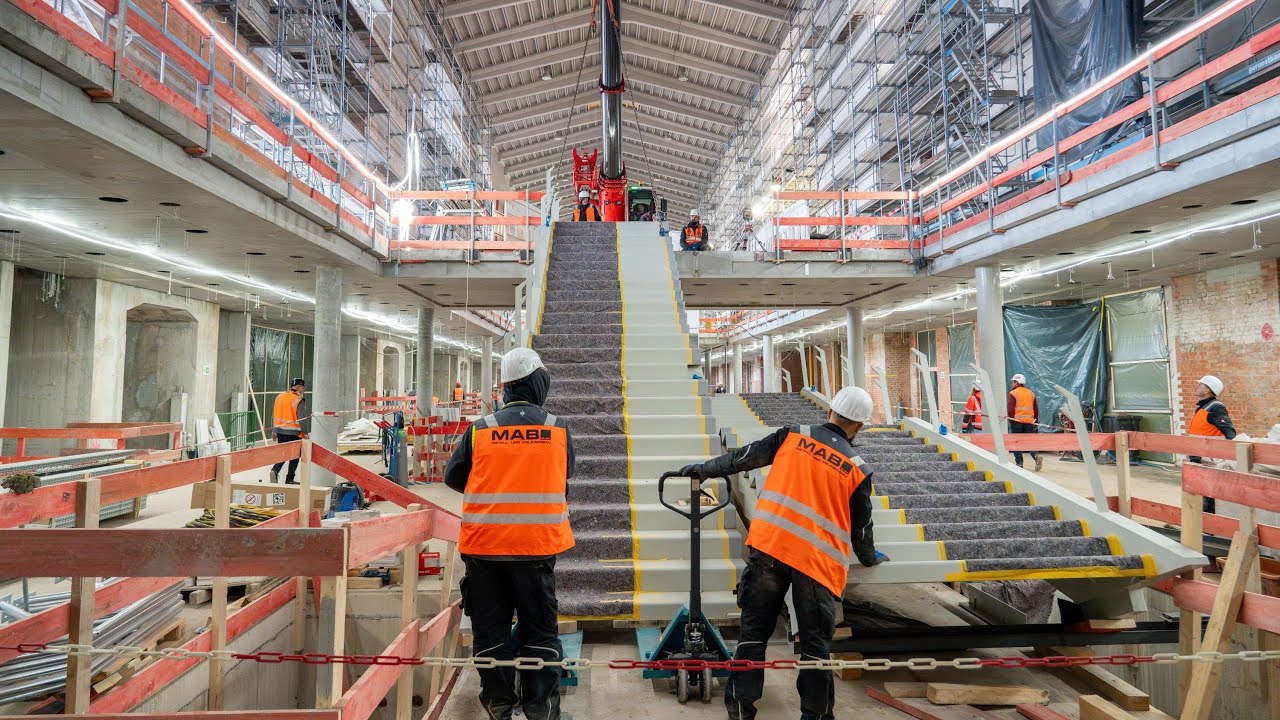 Neben Stuttgart 21: Neue Treppen f&uuml;r den Bonatzbau