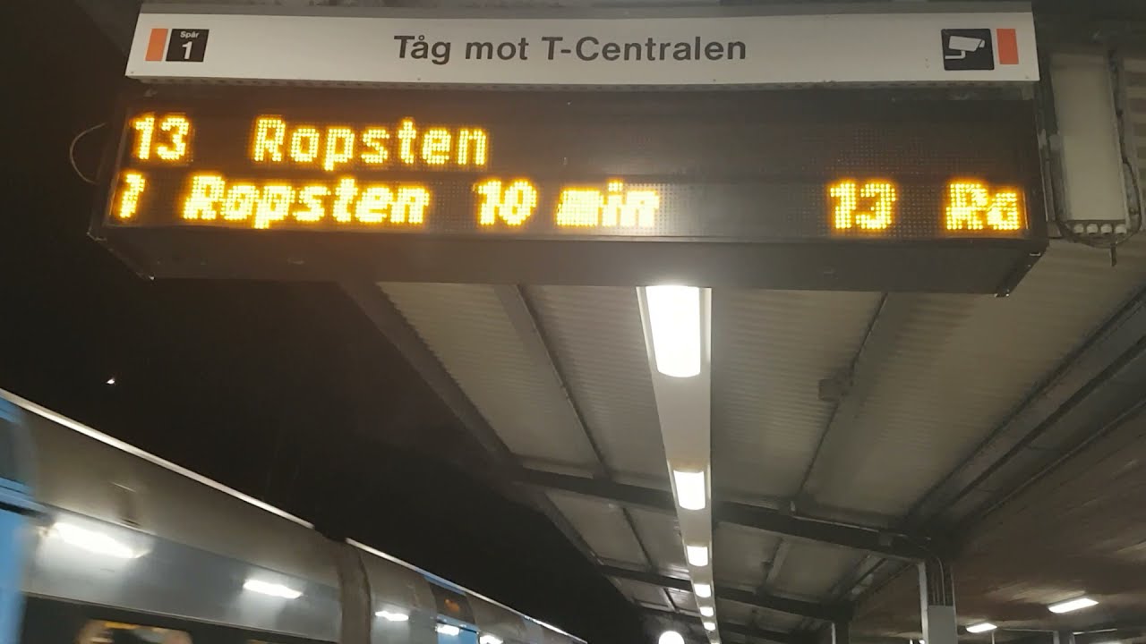 C20 C30 Tunnelbana vid 🔴 Vårberg.