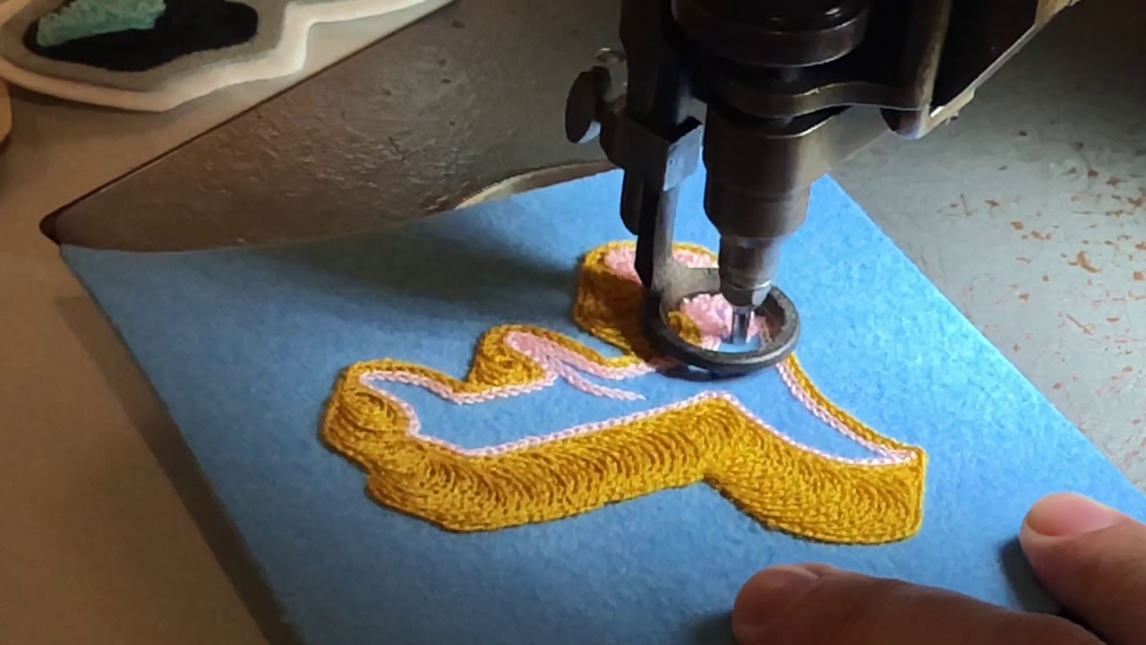 Making a Chenille Letter Patch on a Vintage Chainstitch Embroidery Machine