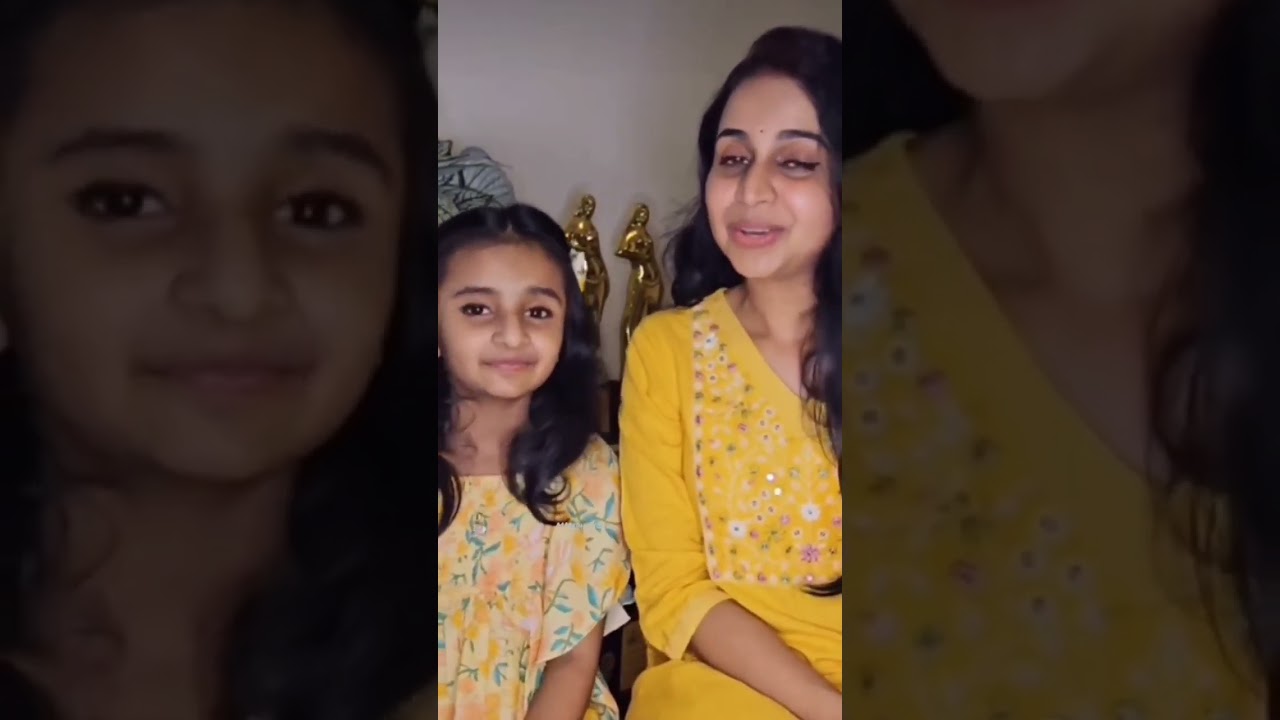 അമ്മയുടെയും മോളുടെയും പാട്ട് സൂപ്പറല്ലേ...Mridula Warrier with her daughter #singer #mridulawarrier