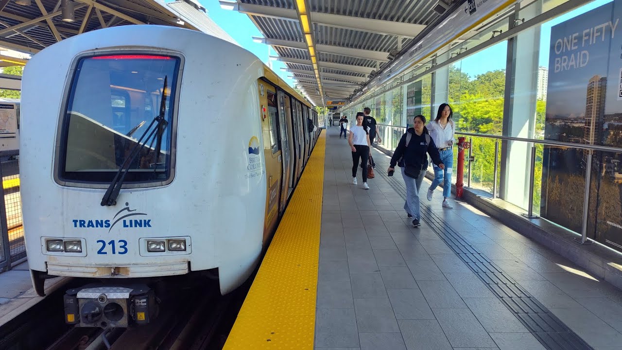 VANCOUVER SKYTRAIN: Burquitlam Station (full station tour)