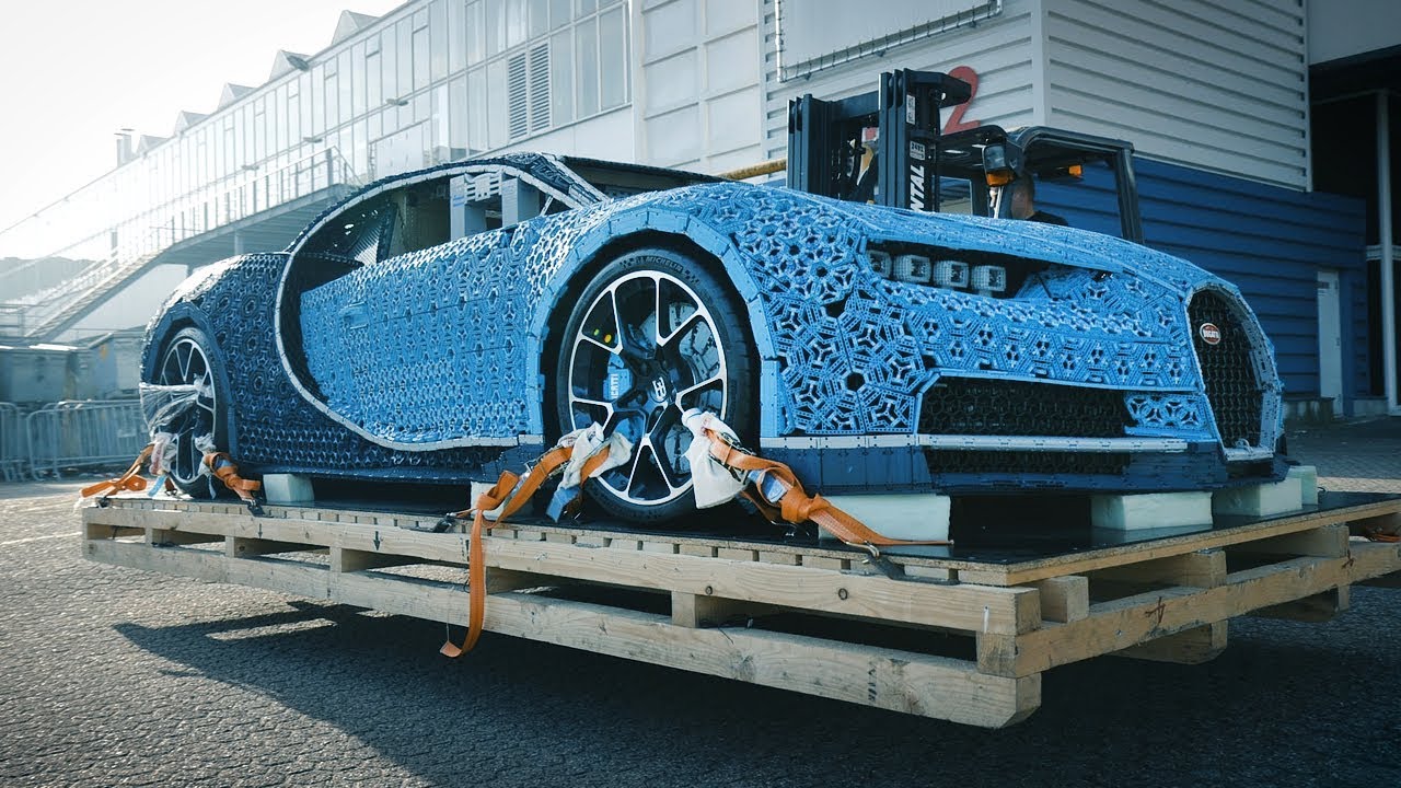 ANWB bouwt mee aan levensgrote LEGO Bugatti 2018 (ENG subs)
