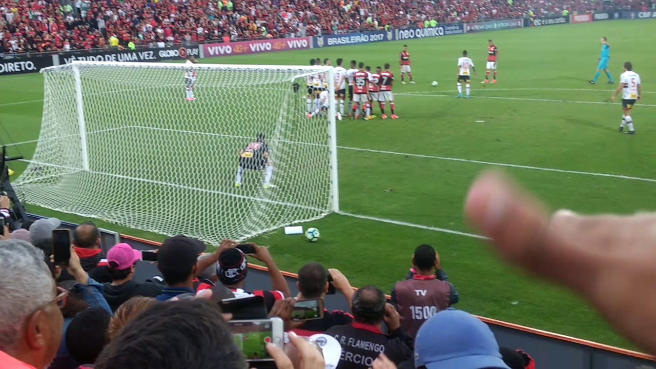 Gol de Falta de Guerrero !!! Gola&ccedil;o