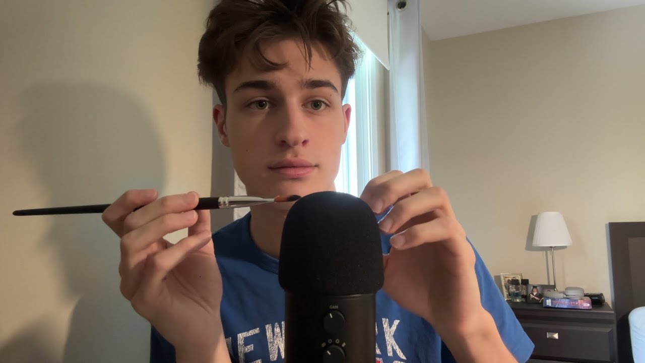 ASMR Brushing and Scratching the Mic with mouth sounds