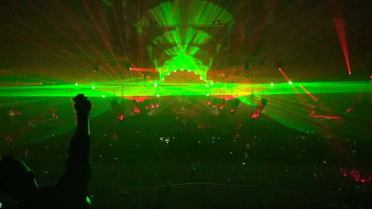Qlimax 2011 live HD - Zany & The Pitcher Ft. Mc DV8 Set3of4 - part 11