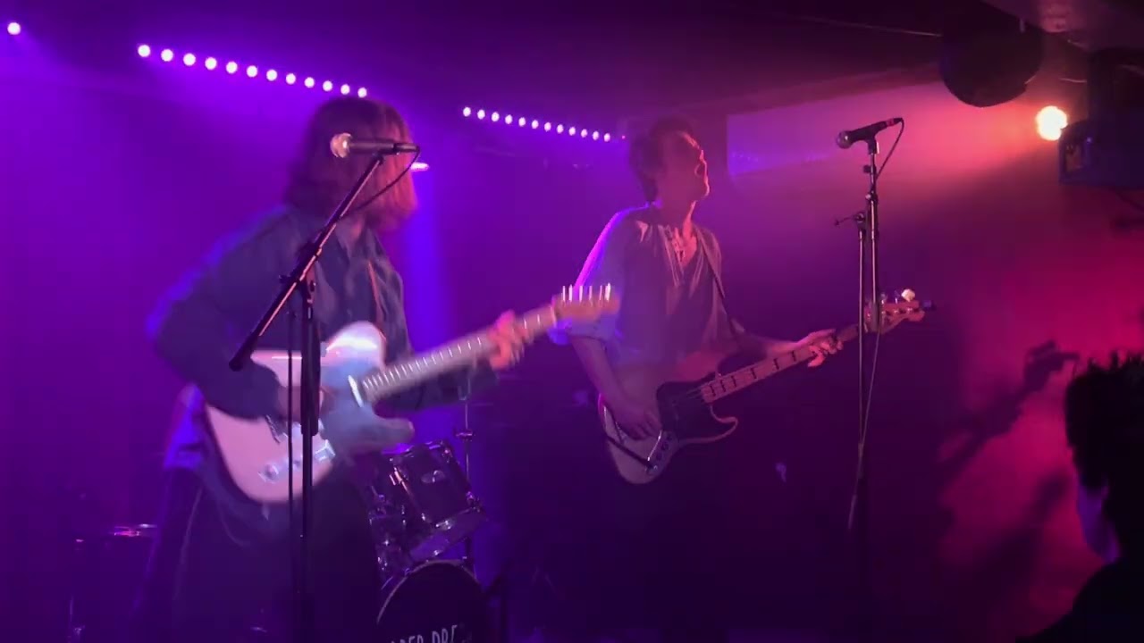 LUGNUT - Shoemaker, live at Paper Dress Vintage, London