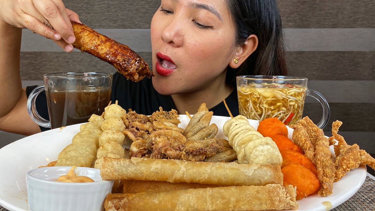 STREET FOOD