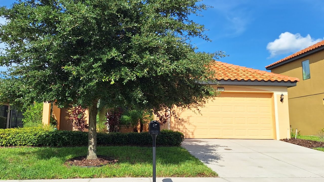 Se Vende Hermosa Casa 🏡 Remodelada de 4 Dormitorios 3 Baños con Piscina en Davenport, Florida 