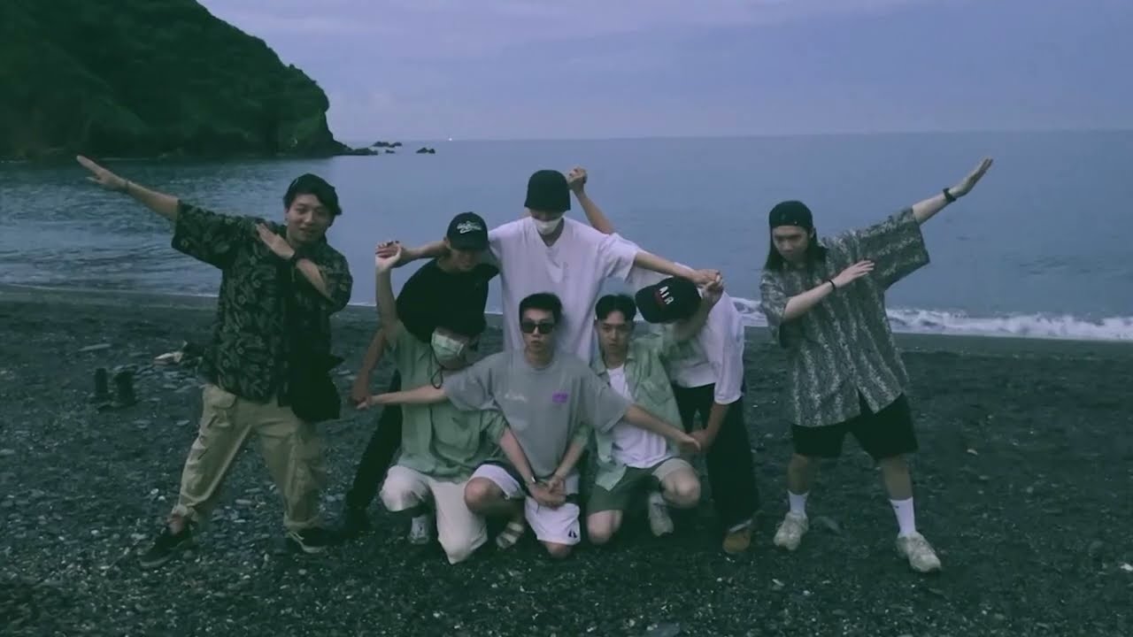 ROOFTOPMOB - INFECTION (Official Music Video)