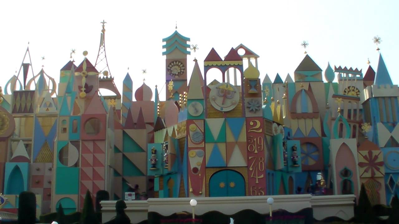 東京ディズニーランド　イッツアスモールワールドからくり時計