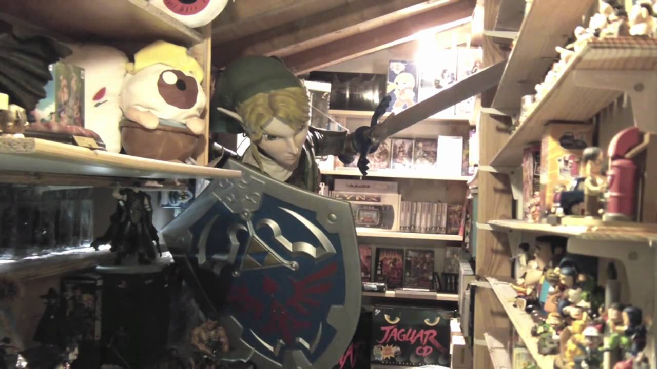 VIDEO GAME COLLECTION HD Part 10 (Art books & Figures) by Brycecorp3