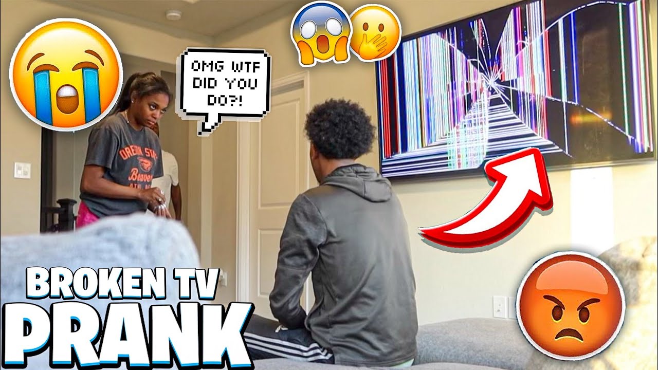 OMG I BROKE LEXXIAM TV *GETS CRAZY*😳