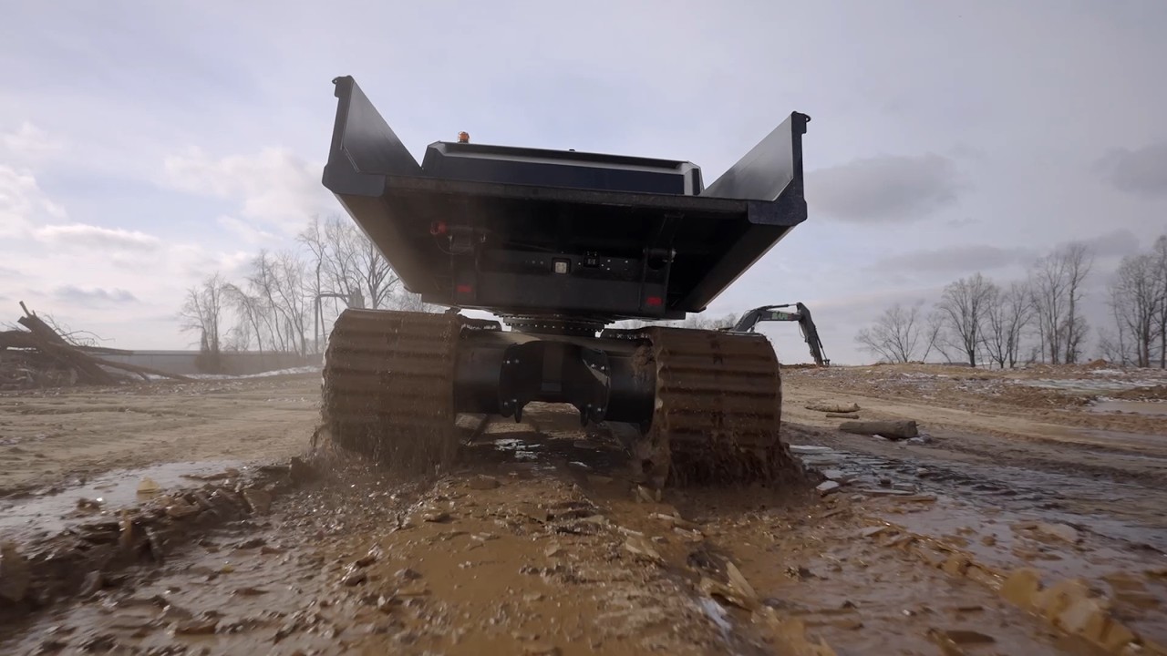 Prinoth Panther T9r: The Most Agile Rotating Crawler Carrier
