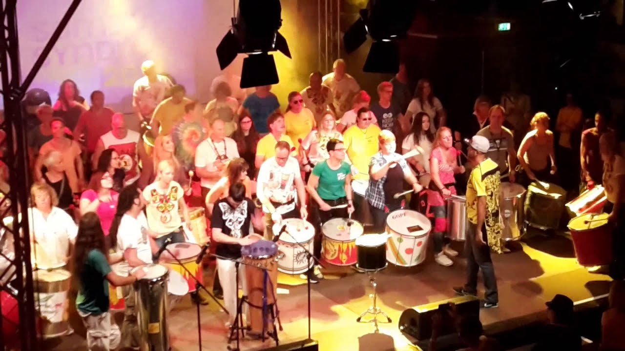 Samba Syndrom 2015  mit  Mestre César Veloso   Rhythmen der Malê Debalê