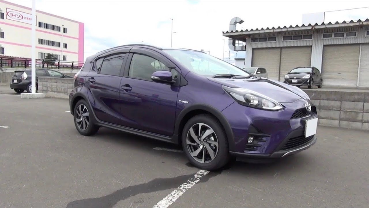 2017/2018 New TOYOTA AQUA (Prius C) CROSSOVER - Exterior & Interior
