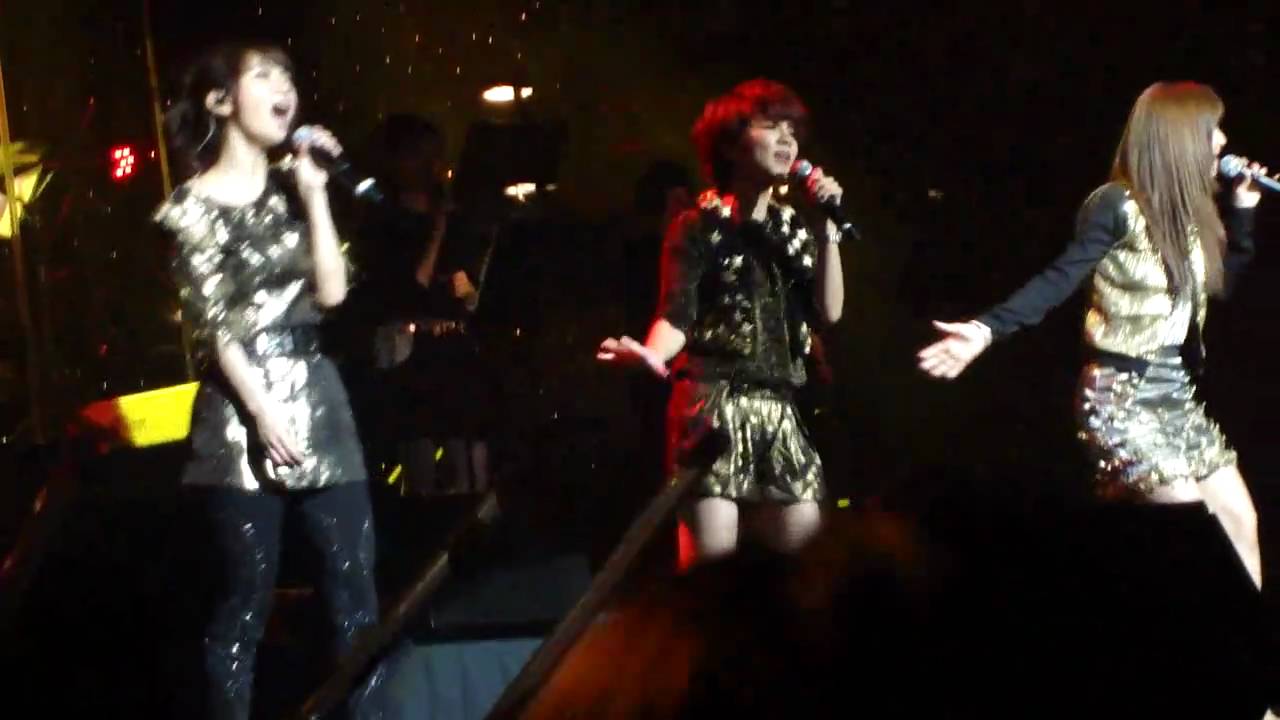 S.H.E.-Superstar (Live)