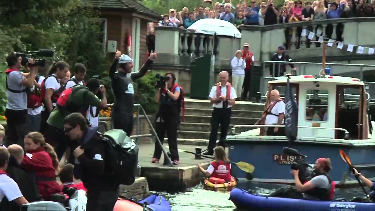 Celebtastic Saturday | Walliams vs The Thames Day 6 | Sport Relief 2012