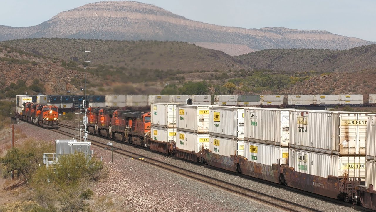 Seligman Sub from Kingman Canyon to Crozier, AZ in 4k -Winter 2025- Multiple Meets, manifests, local