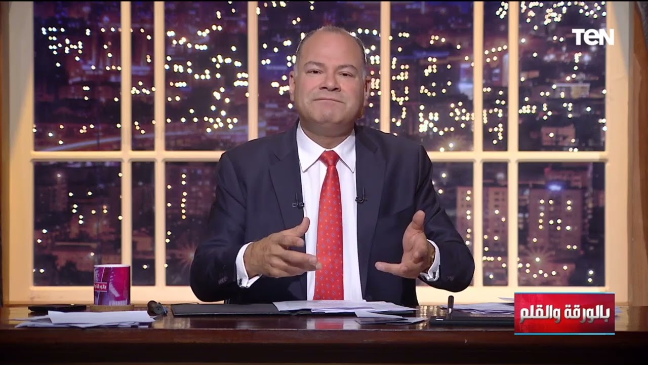 الديهي يعرض التكهنات حول وزراء الحكومة الجديدة ويعلق عايزين وزراء عضمهم ناشف