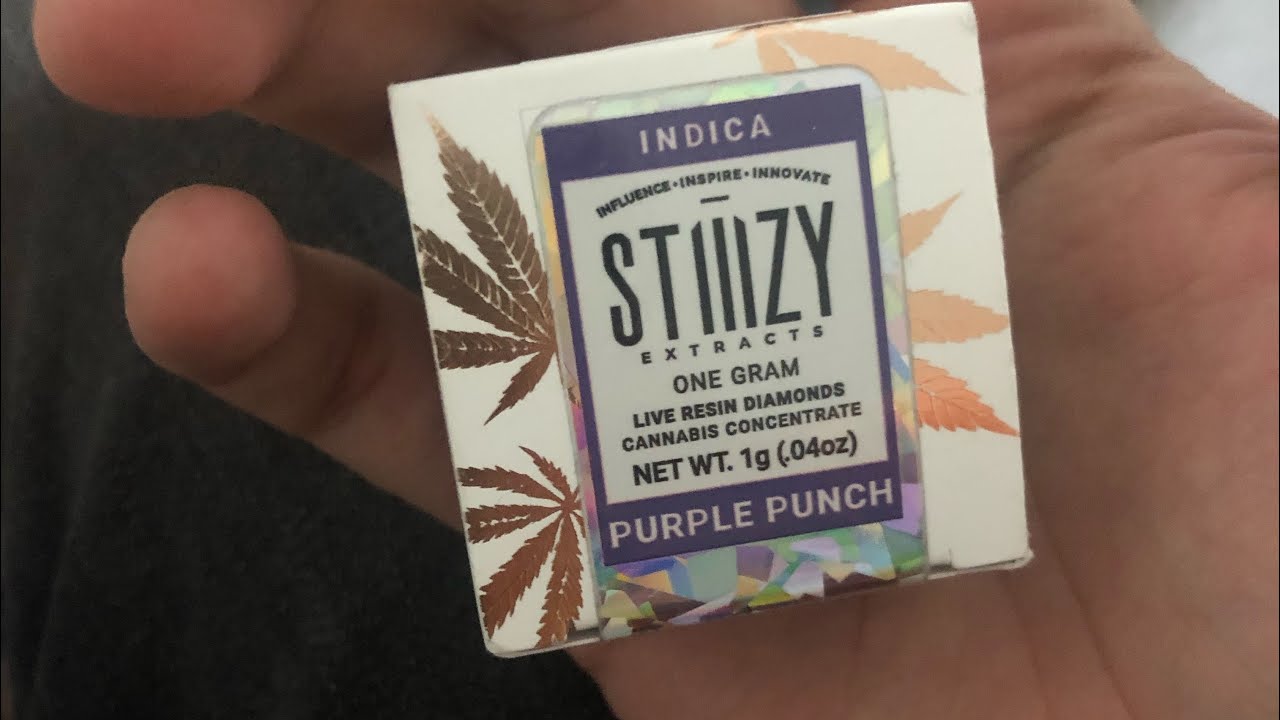 Dabbing Stiiizy Live Resin Diamonds