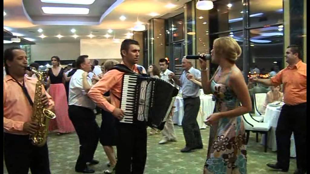 Formatia Artistic din Tulcea - Nunta 20.07.2013 Program 3
