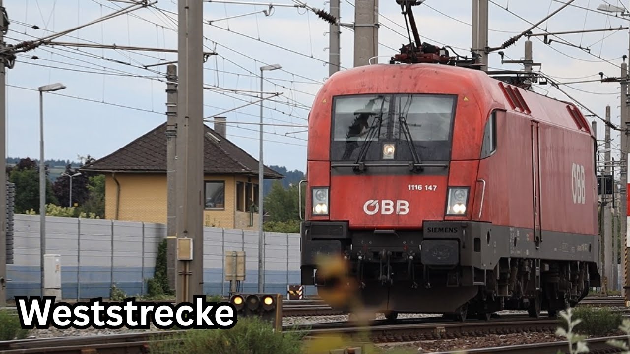 Züge auf der Weststrecke bei St. Valentin ★ 02.08.2025