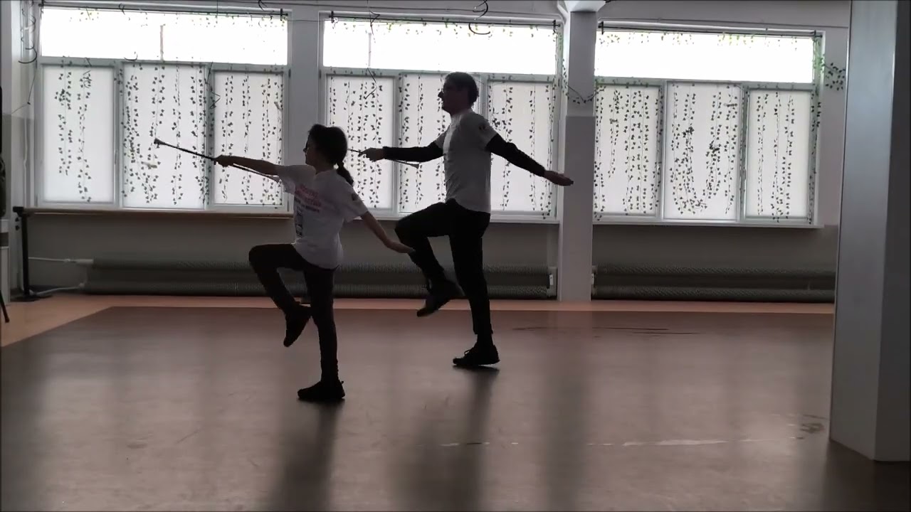 MAŻORETKI ŻANDARMETKI - TRENING SOLO (MAGIA FILMU)