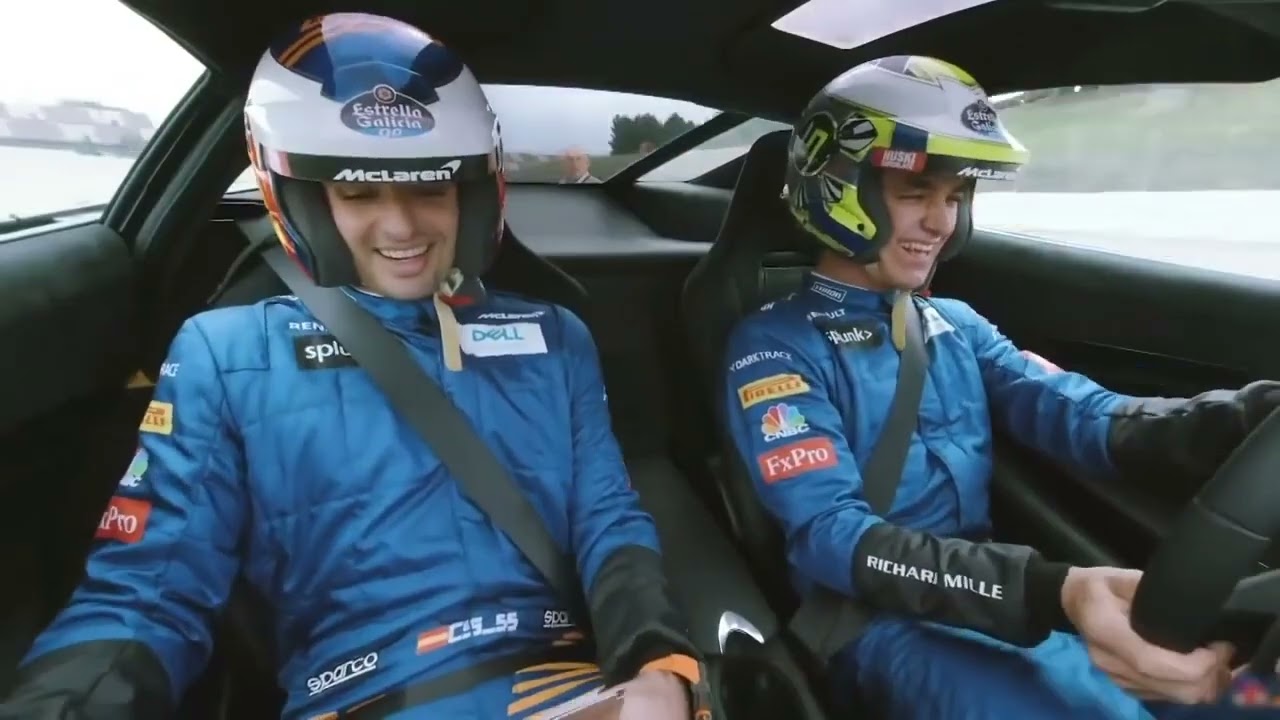 Lando and Carlos being besties for 4 min straight #f1 #landonorris #carlossainz