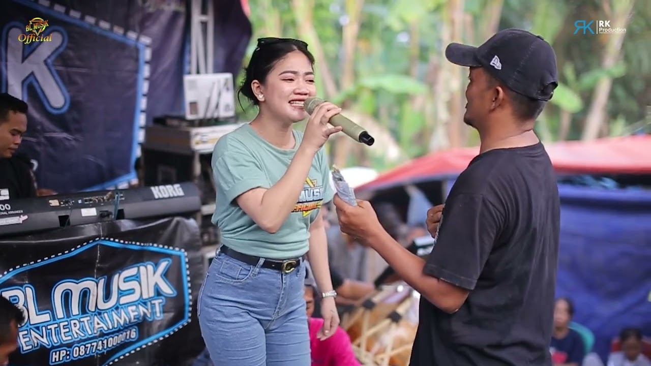 ANGIN - COVER SINKA XUN BL MUSIK LIVE IN PENYABRANGAN