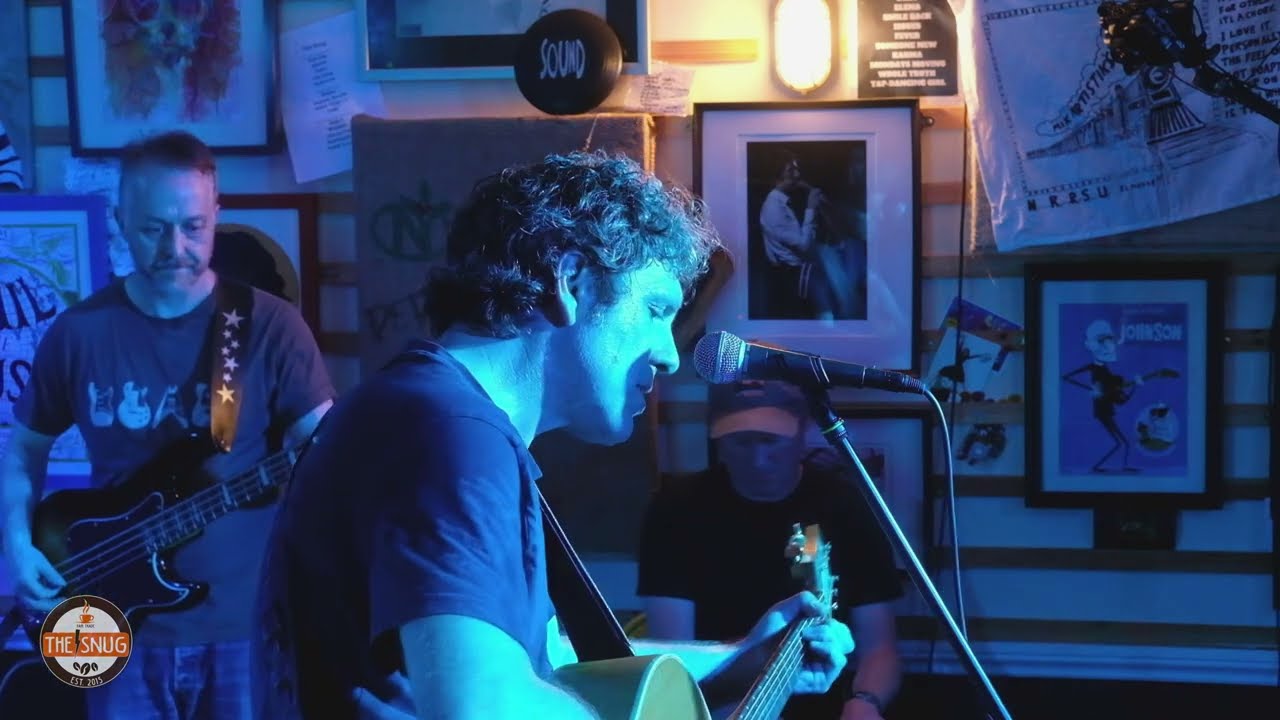 Snug Live Sessions - Gerard Starkie & Ray Chan (Witness)