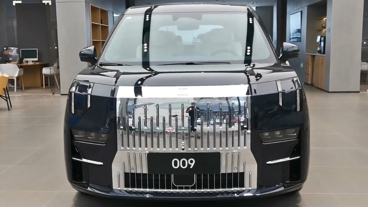 2023 Zeekr 009 Electric Luxury Minivan in-depth Walkaround