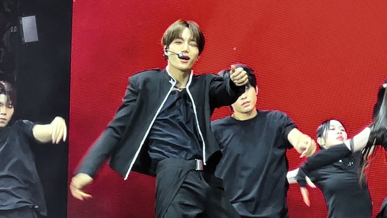 [4K] EXO Kai 'Wait On Me' Fancam 엑소 카이 직캠 | 250511 SMTOWN [THE CULTURE, THE FUTURE] Live in LA
