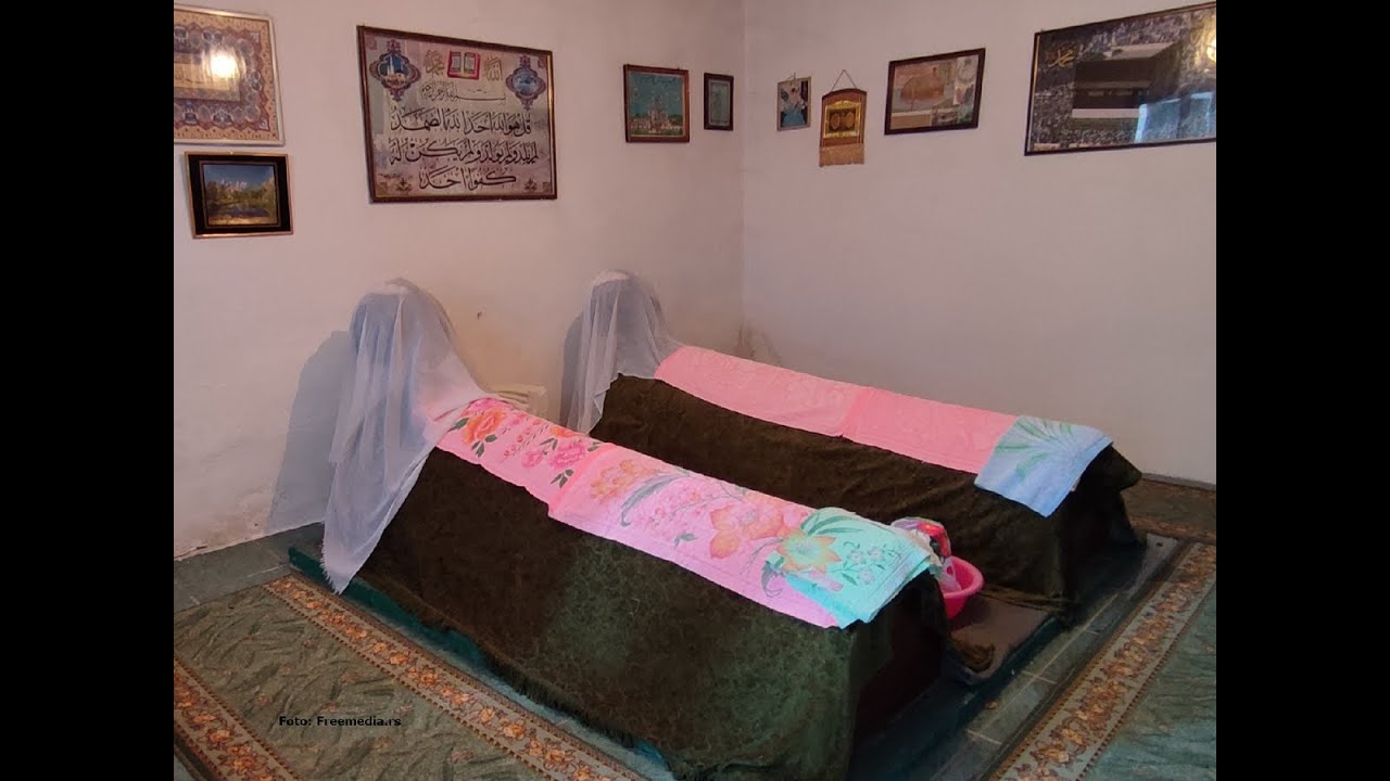 Turbe u  naselju Jošanica u Novom Pazaru