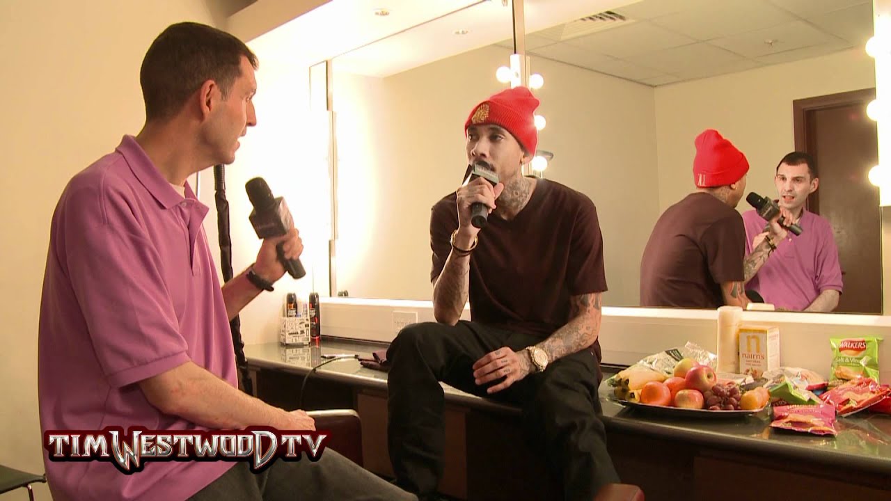 Tyga *EXCLUSIVE* backstage in London pt1 - Westwood