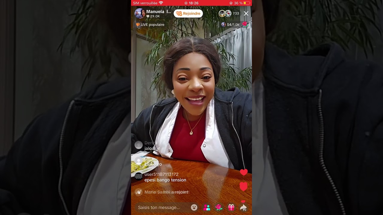 Manuella kitoko mama y’a Rando 