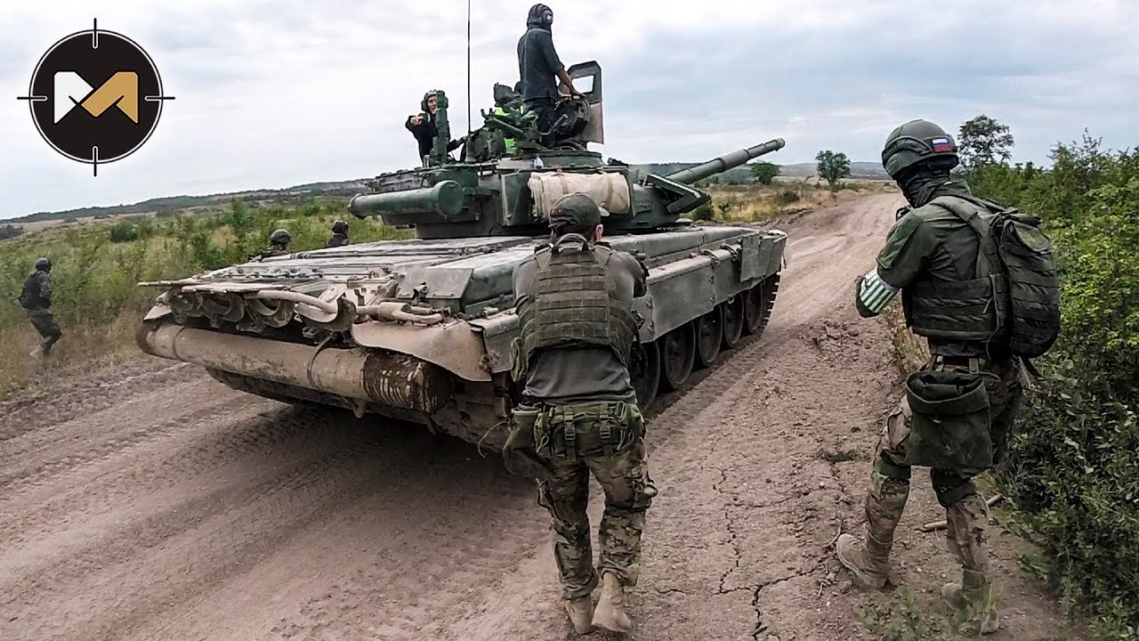 НАШ ТАНК ПОПАЛ В ЗАСАДУ. СТРАЙКБОЛ. ЗАРЯ - 2 СЕРИЯ // AIRSOFT WITH TANKS