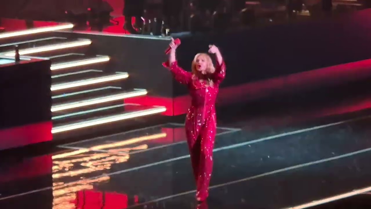 Kylie Minogue  - Better the devil you know  Ziggodome Amsterdam 03-07-2025