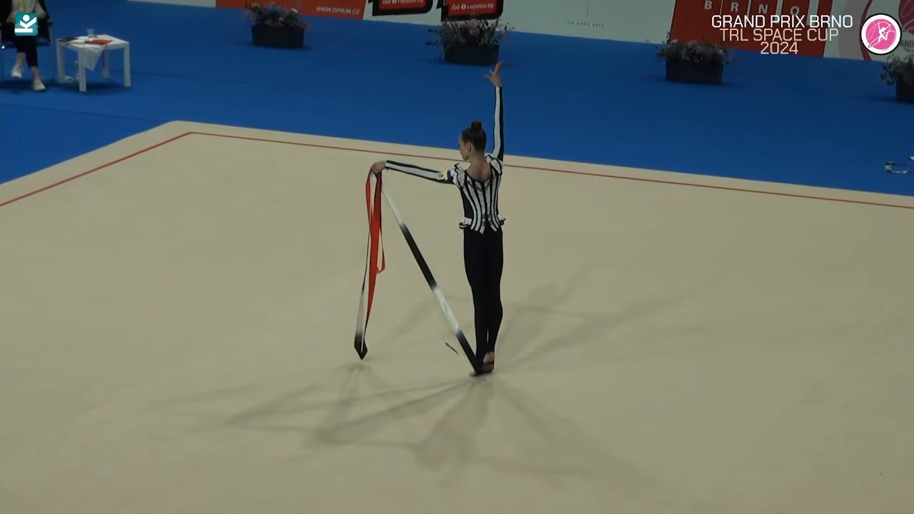 Taisiia Onofriichuk Ribbon Qual 32,500 - Grand-Prix Brno 2024