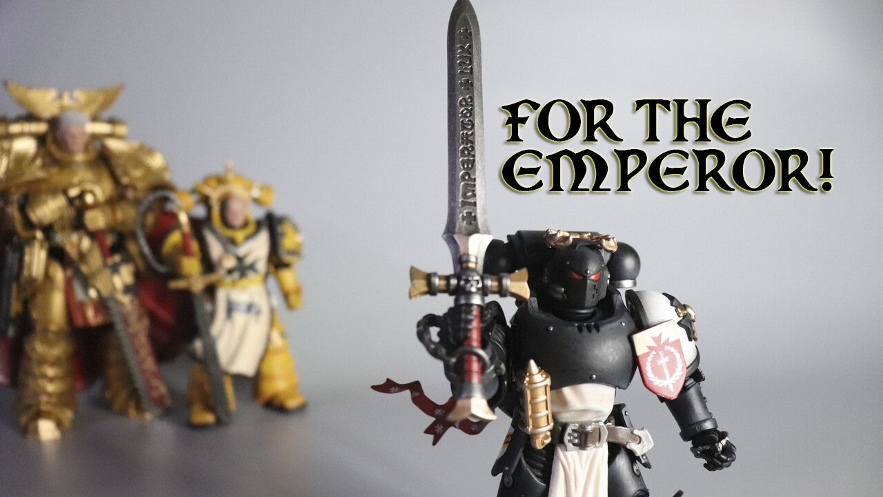 Joytoy Black Templars The Emperors Champion Rolantus Unboxing and size comparison