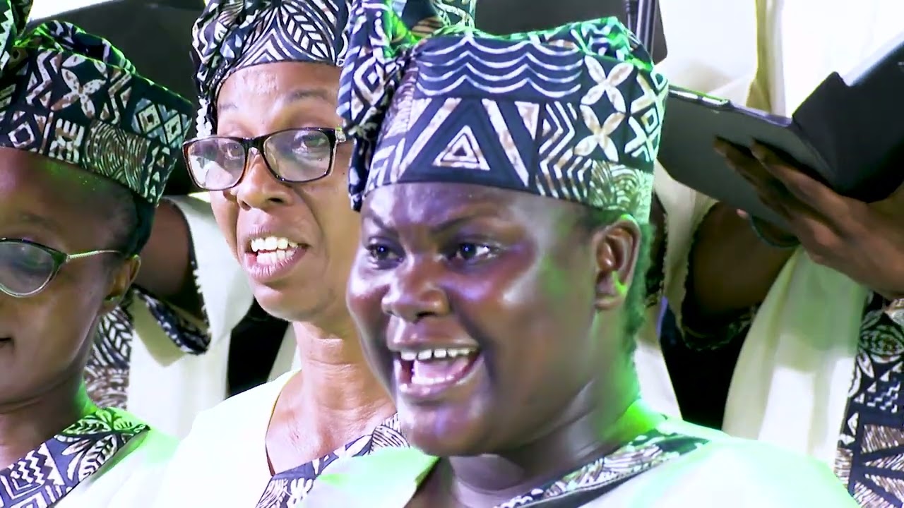SURELY HE HATH BORNE OUR GRIEFS AND CARRIED OUR SORROWS || THE ASAPH CHOIR