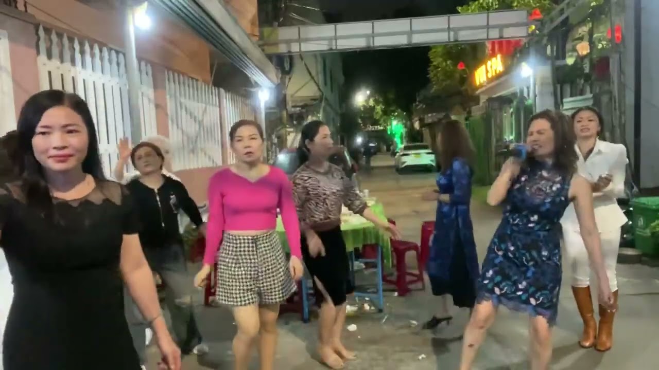 ngày 11 tháng 2, 2025