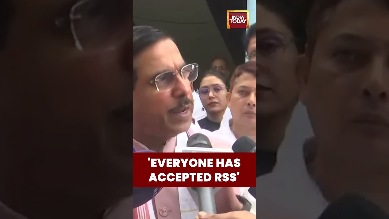 Union Minister Pralhad Joshi Responds to Kharge&rsquo;s Call to Ban RSS: 