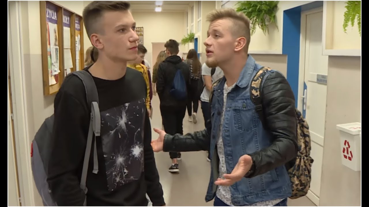Uczeń otrzymał niemoralną propozycję od bogatego kolegi [Szkoła odc. 515]