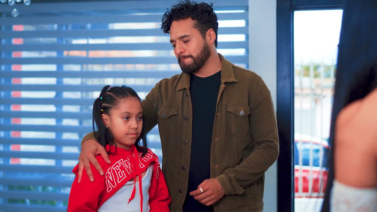 Madre le puso precio al amor de su hija con su padre pero el destino le enseñó una gran lección