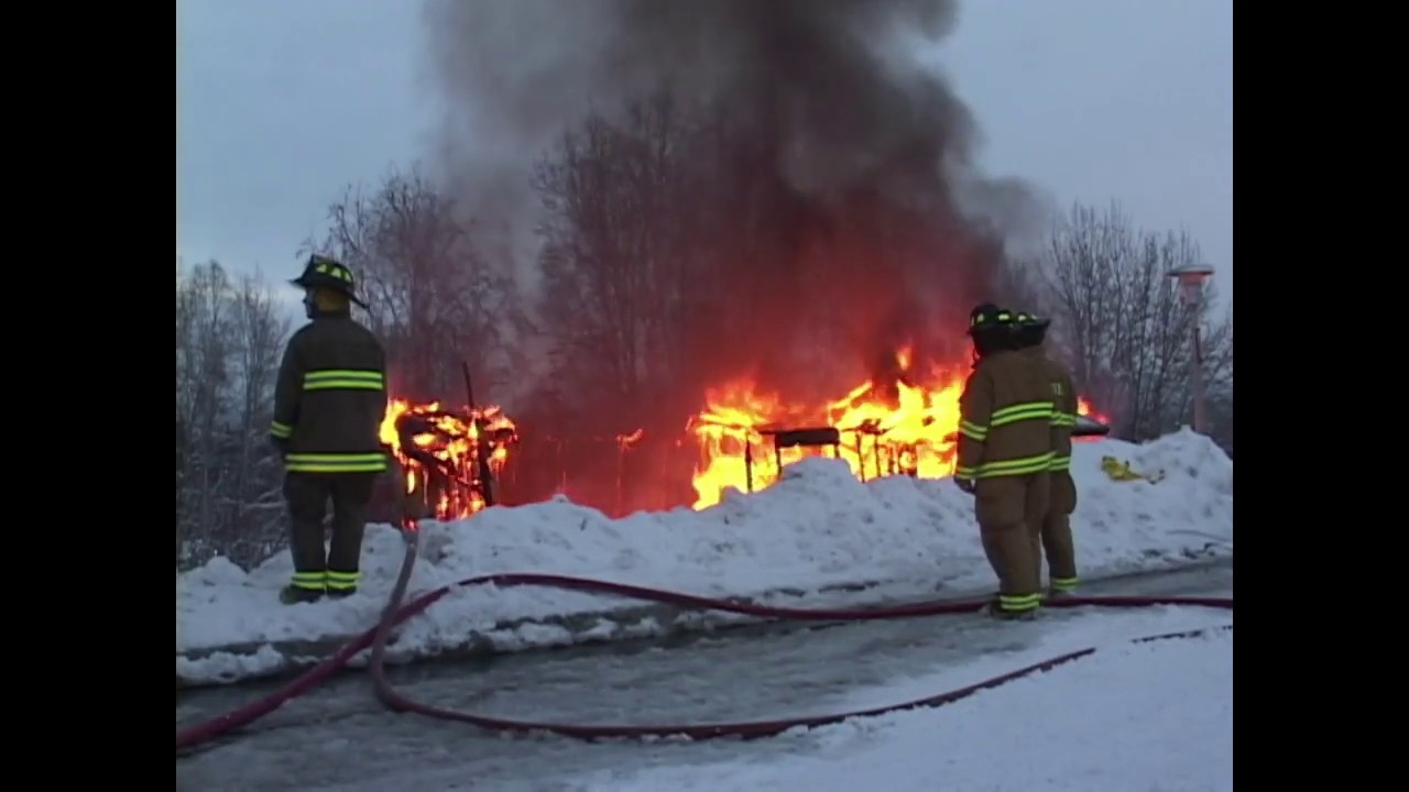 Fire Training Sends Smoke into Campus Tunnels (2004 UAF Incident)