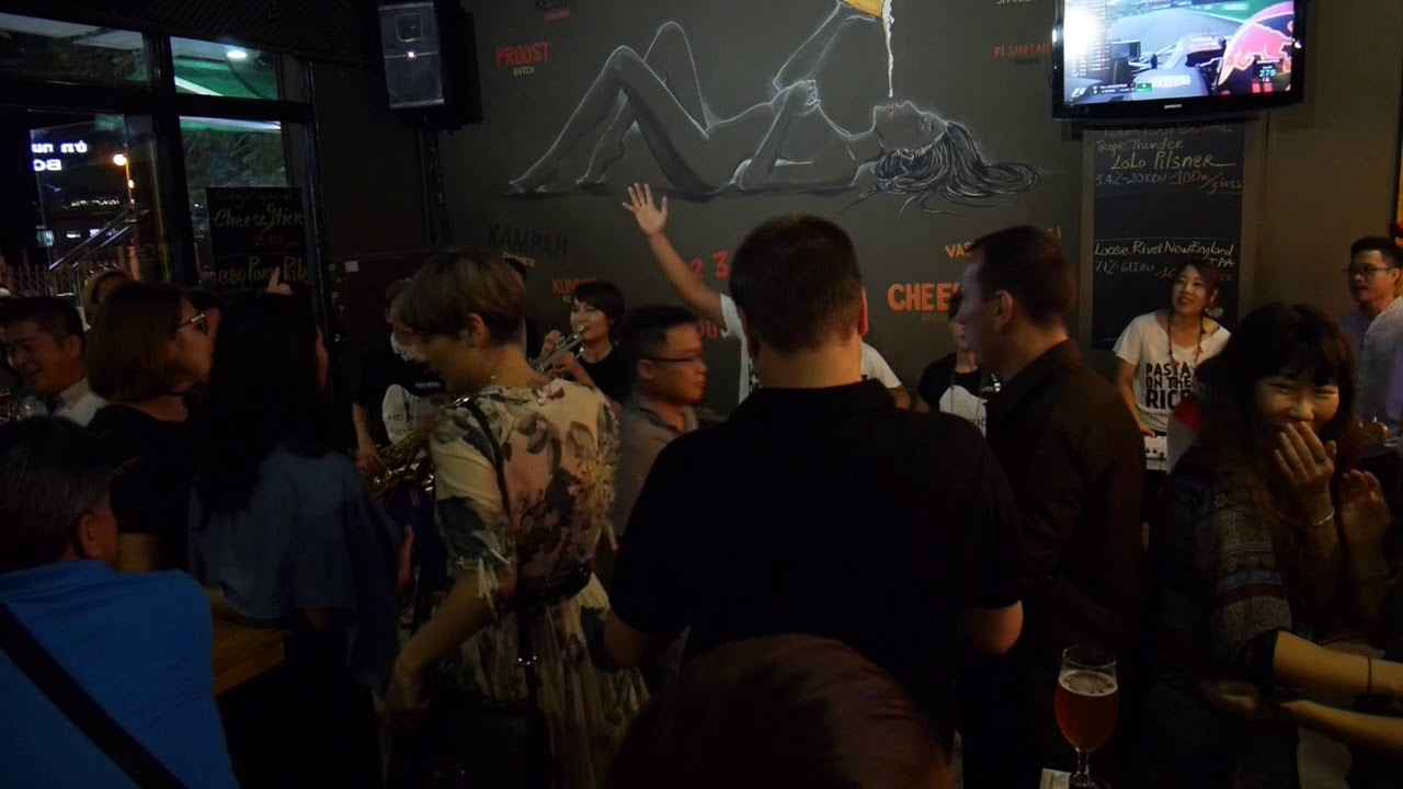 Take On Me @ Saigon Craft, hem hem 11 Nov 2017
