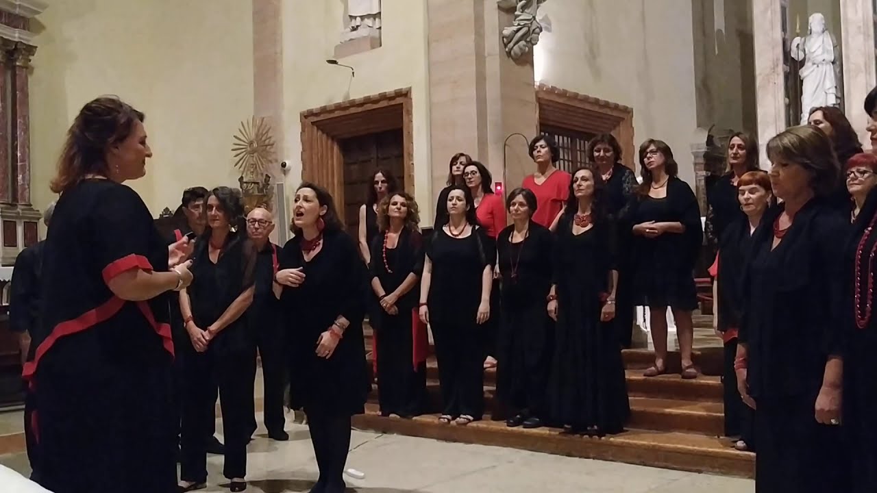 Deus ti salvet Maria - Coro Farthan  - Marzabotto (Bo)