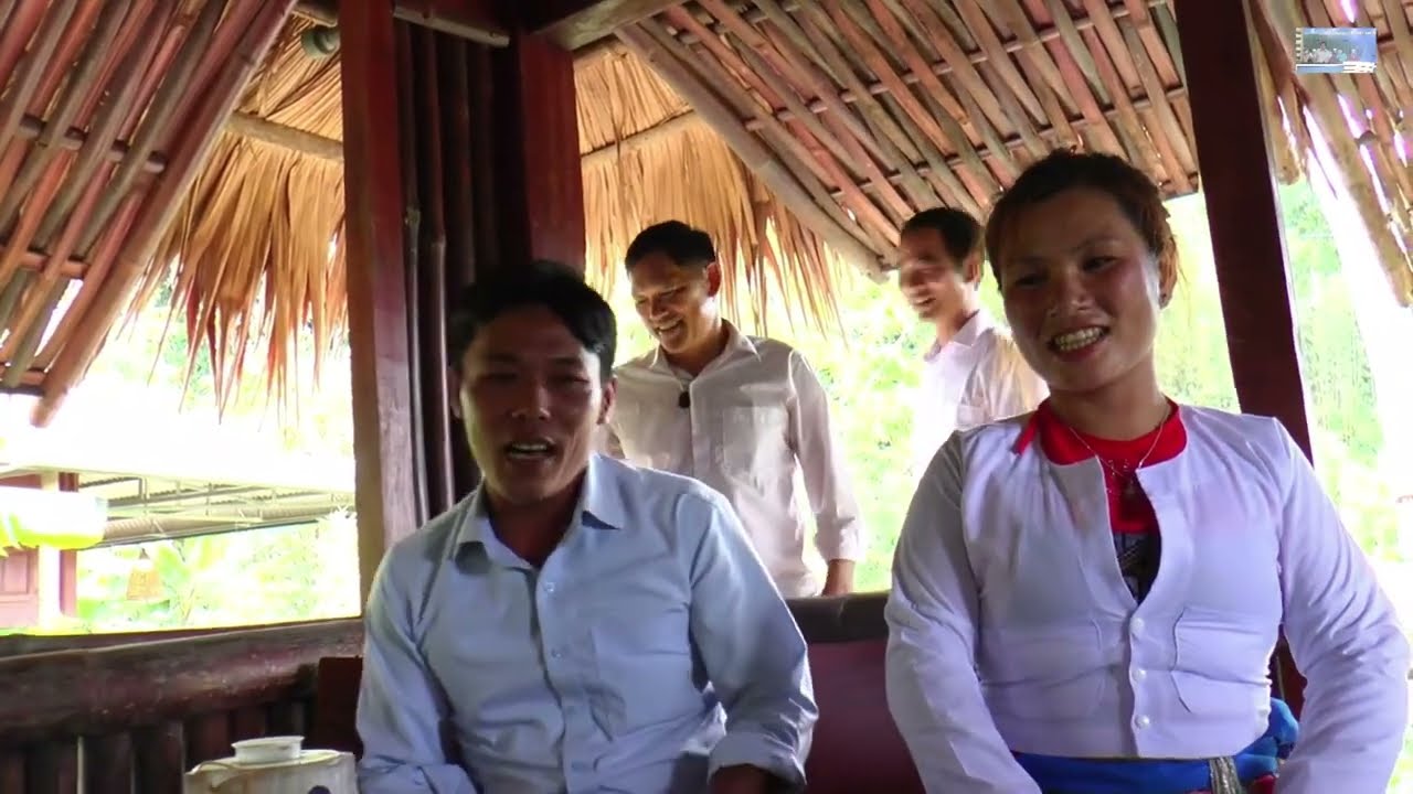 HAI NGHỆ NHÂN TRẺ MÀ HÁT HAY CHƯA TỪNG CÓ.